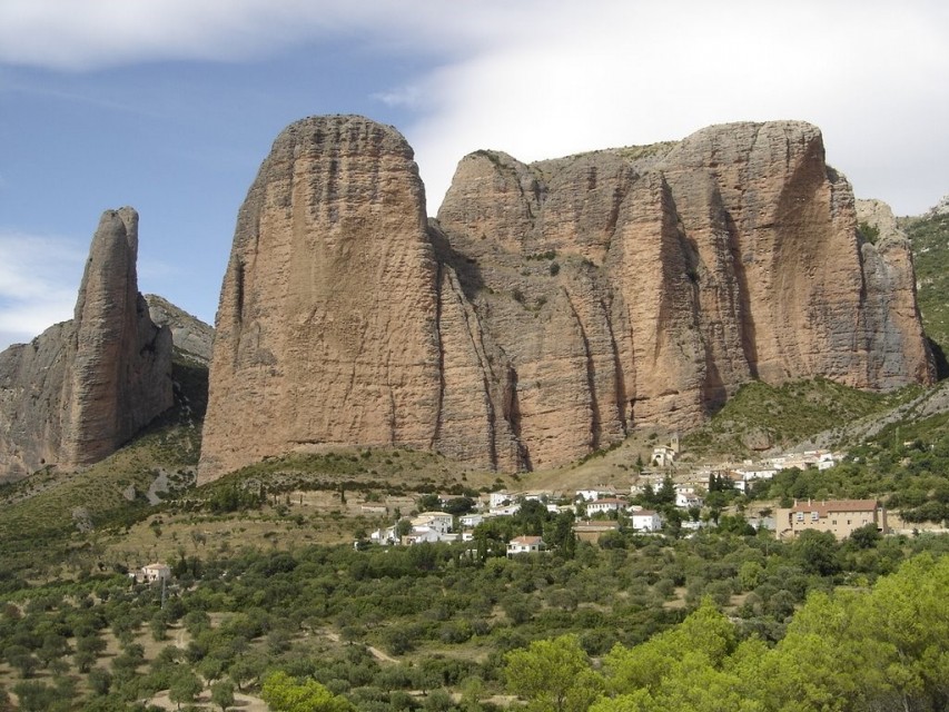 Mallos de Riglos