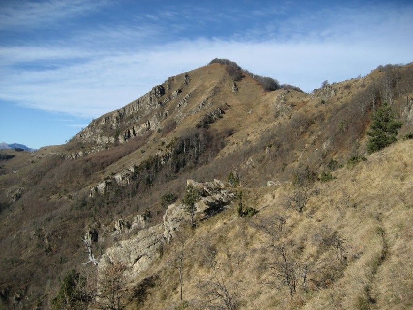 Comanegra 1.557 m i Puig de les Bruixes 1.393 m